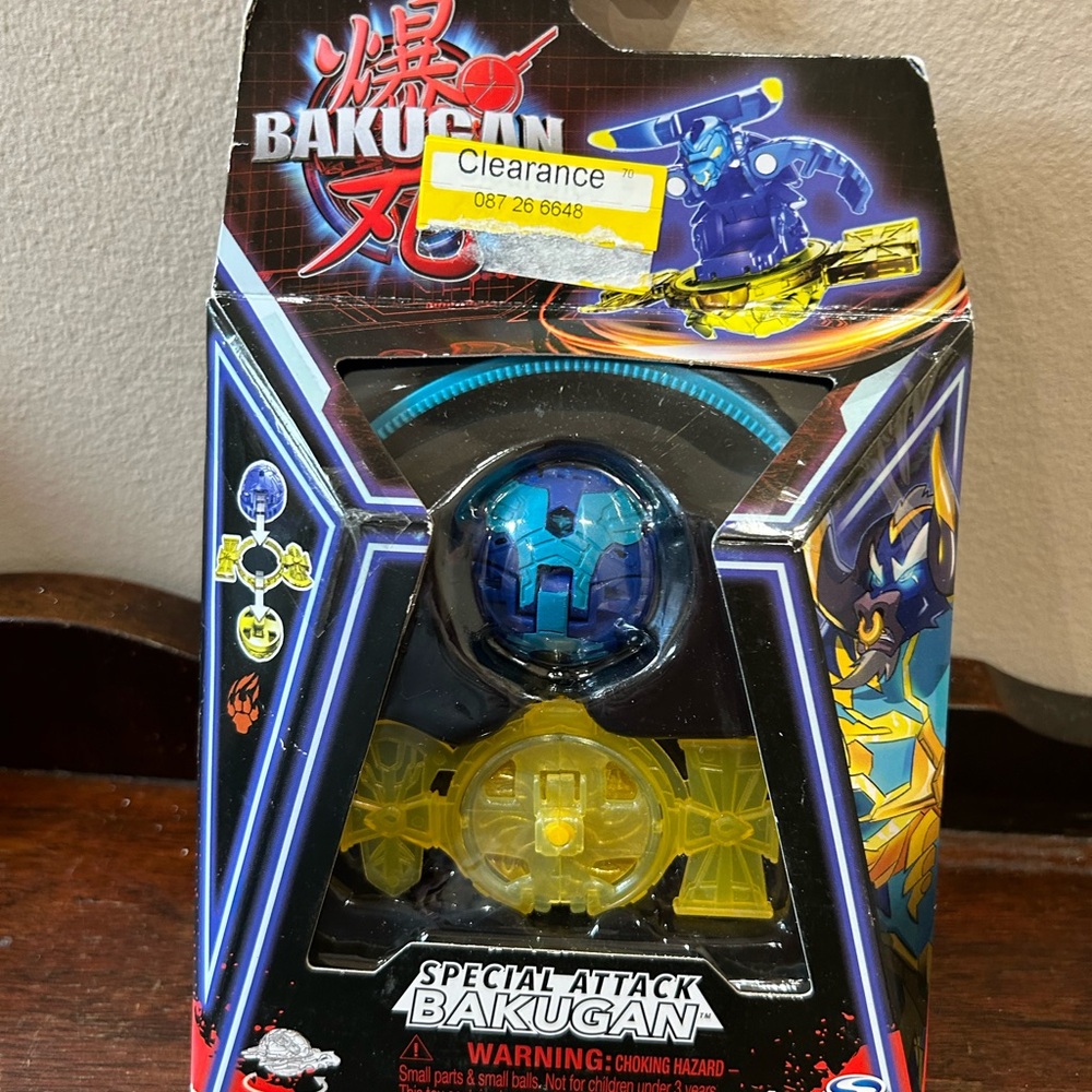 Bakugan Special Attack Bruiser Blue  BRAND NEW Spin Master Battle League